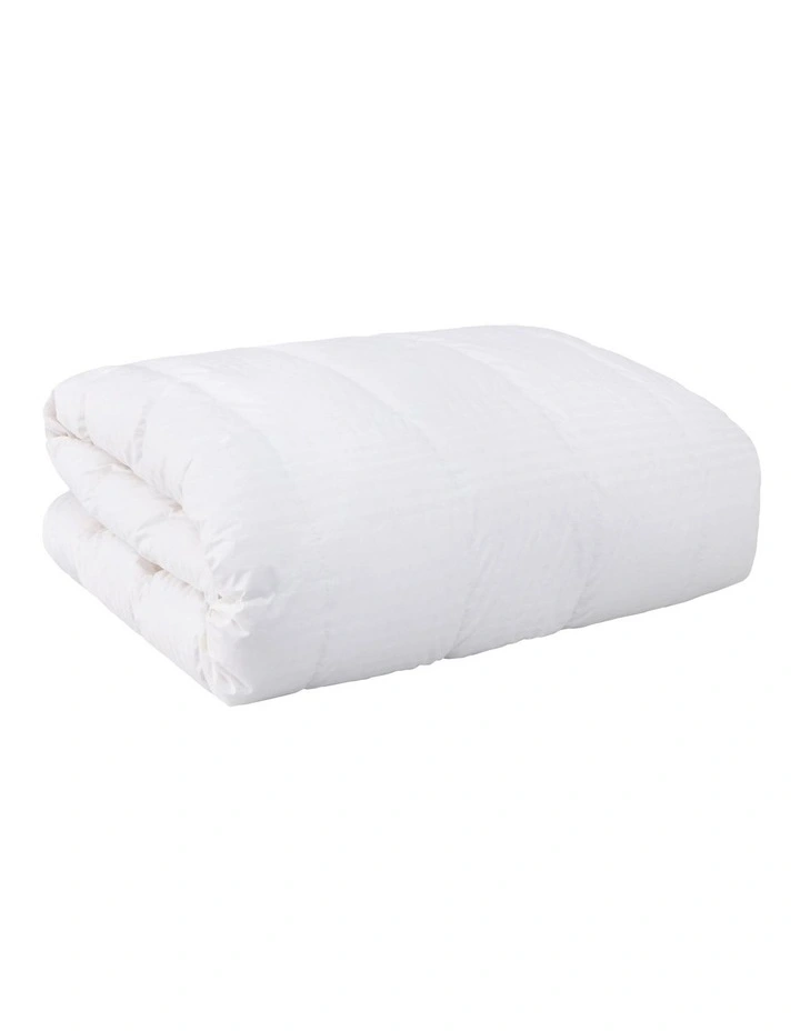 Sheridan Ultimate Dream Feather & Down Quilt - Image 2