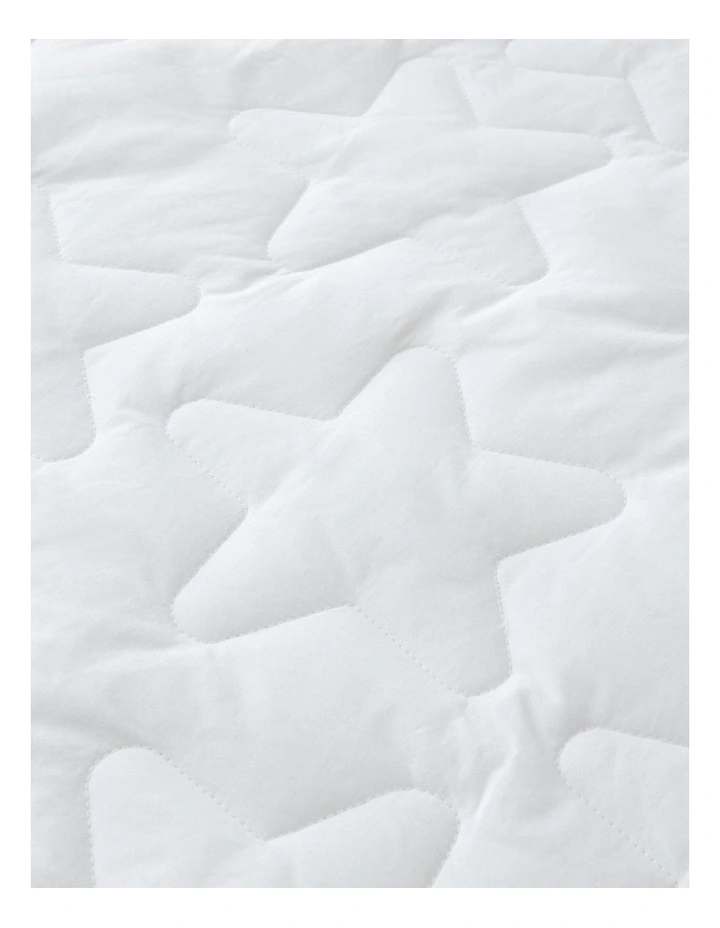 Sheridan Kids Soft Blend Mattress Protector 5 Sheridan Kids Soft Blend Mattress Protector - Image 3