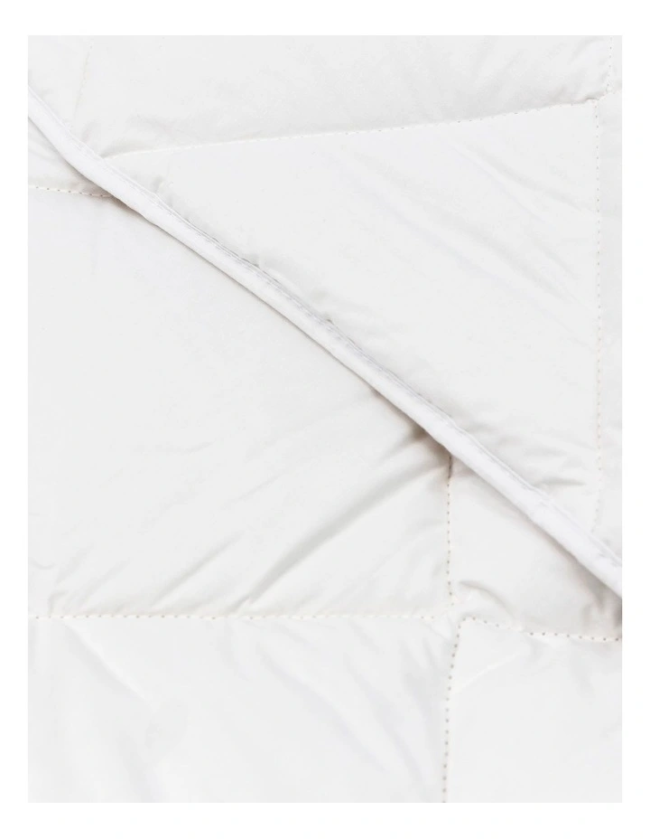 Homestead Australian Super Washable Wool with Organic Cotton Cover All Seasons Quilt Tontine Homestead Australian Super Washable Wool With Organic Cotton Cover All Seasons Quilt -Sheridan Shop unnamed file 17