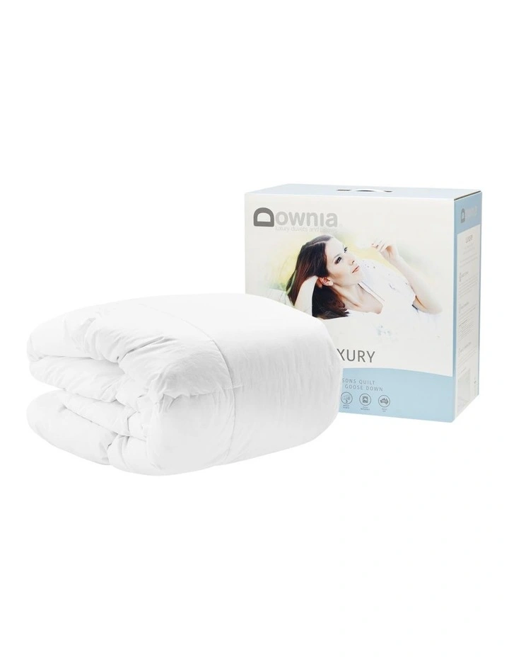 Downia Luxury 50/50 Goose Down & Feather Quilt - Image 3