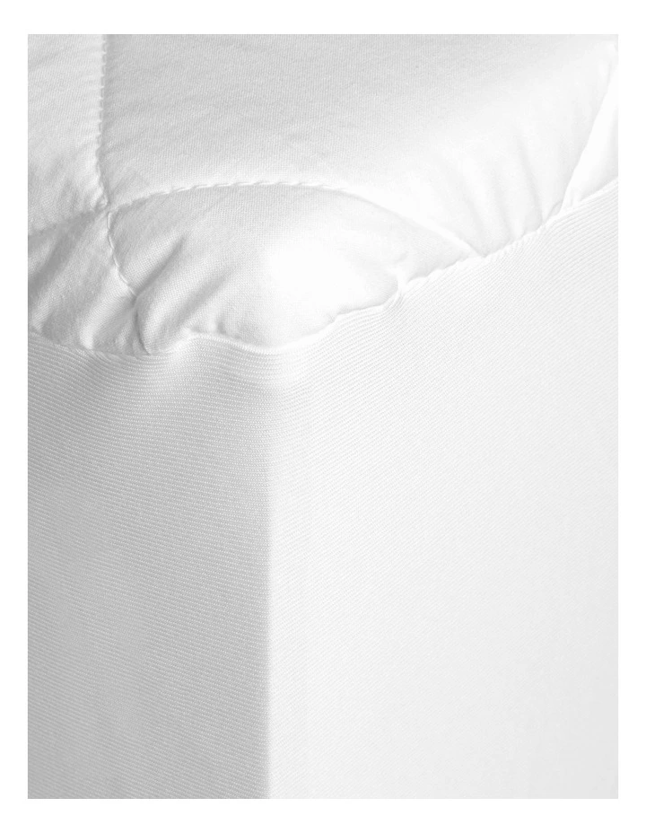 Heritage Allergy Sensitive Hypoallergenic Mattress Protector - Image 3