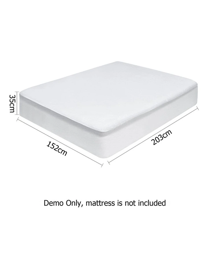 Giselle Bedding Queen Size Waterproof Bamboo Mattress Protector - Image 2