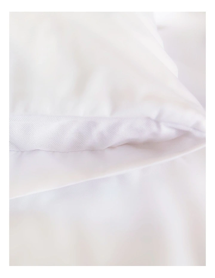 Protect-A-Bed Eclipse Smooth Dynatex Waterproof Quilt Protector - Image 3