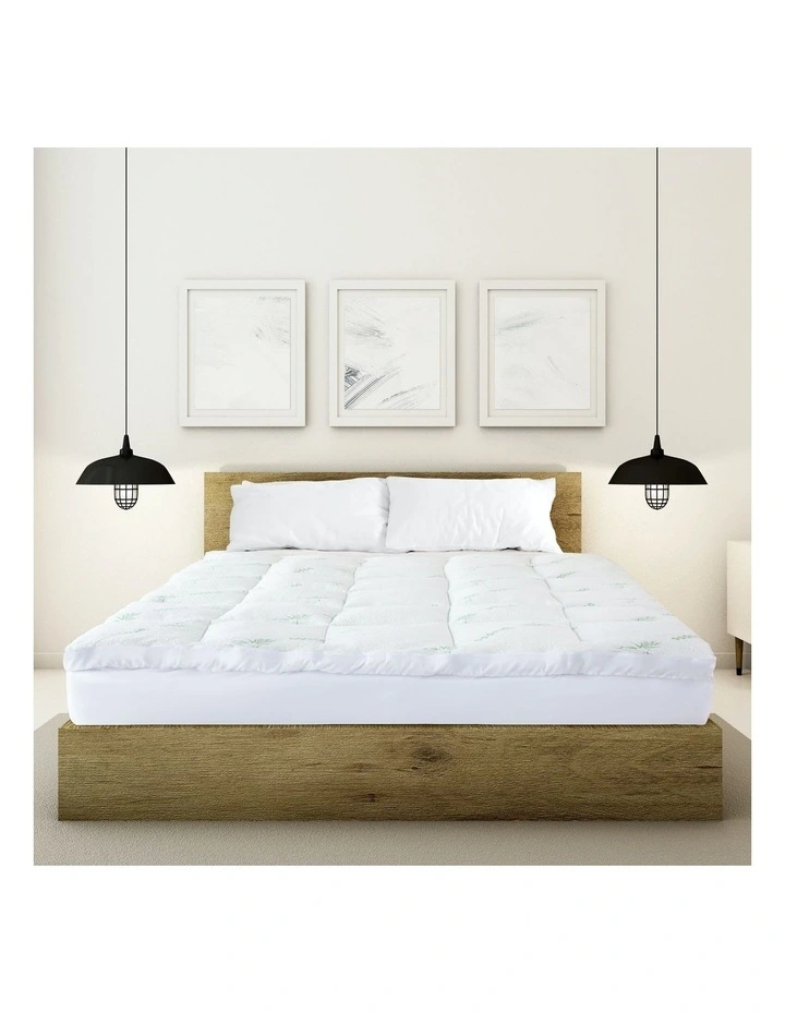 Royal Comfort 1000GSM Luxury Bamboo Covered Mattress Topper 4 Royal Comfort 1000GSM Luxury Bamboo Covered Mattress Topper - Image 2