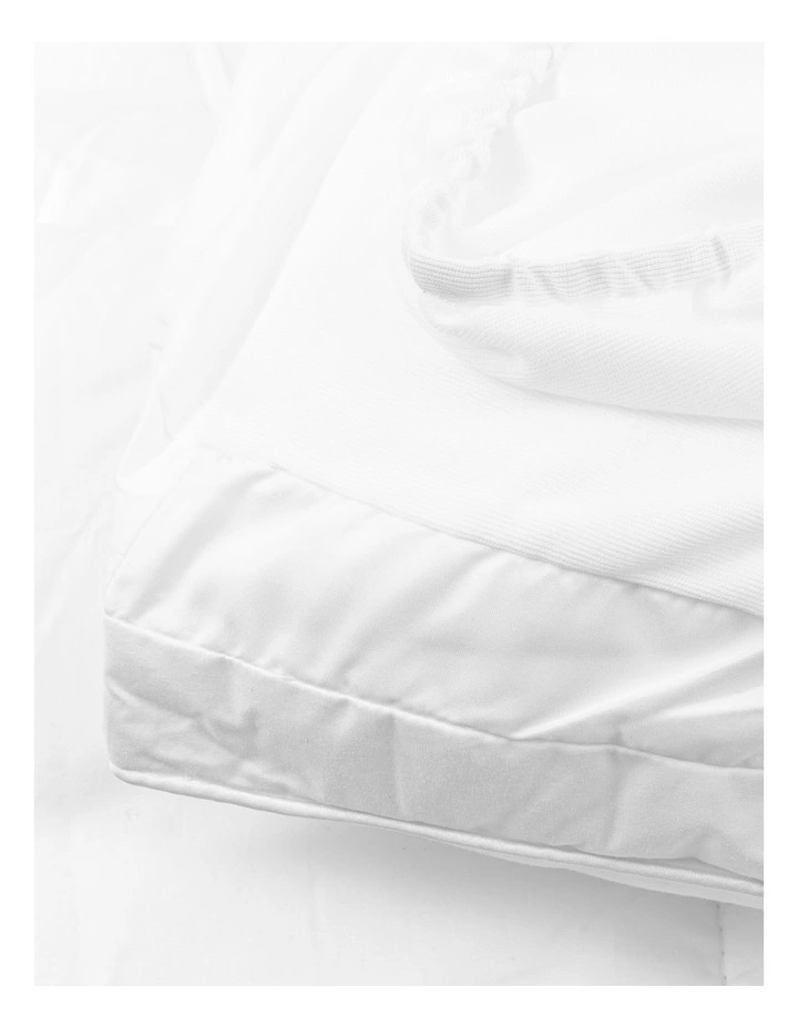 Feels Like Down Mattress Topper White Heritage Feels Like Down Mattress Topper White -Sheridan Shop unnamed file 954